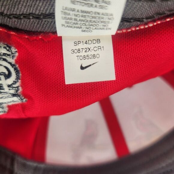 Nike Dri-Fit St. Louis Cardinals Hat Cap Fitted Stretch Red Mens MLB Legacy91 - Picture 12 of 12
